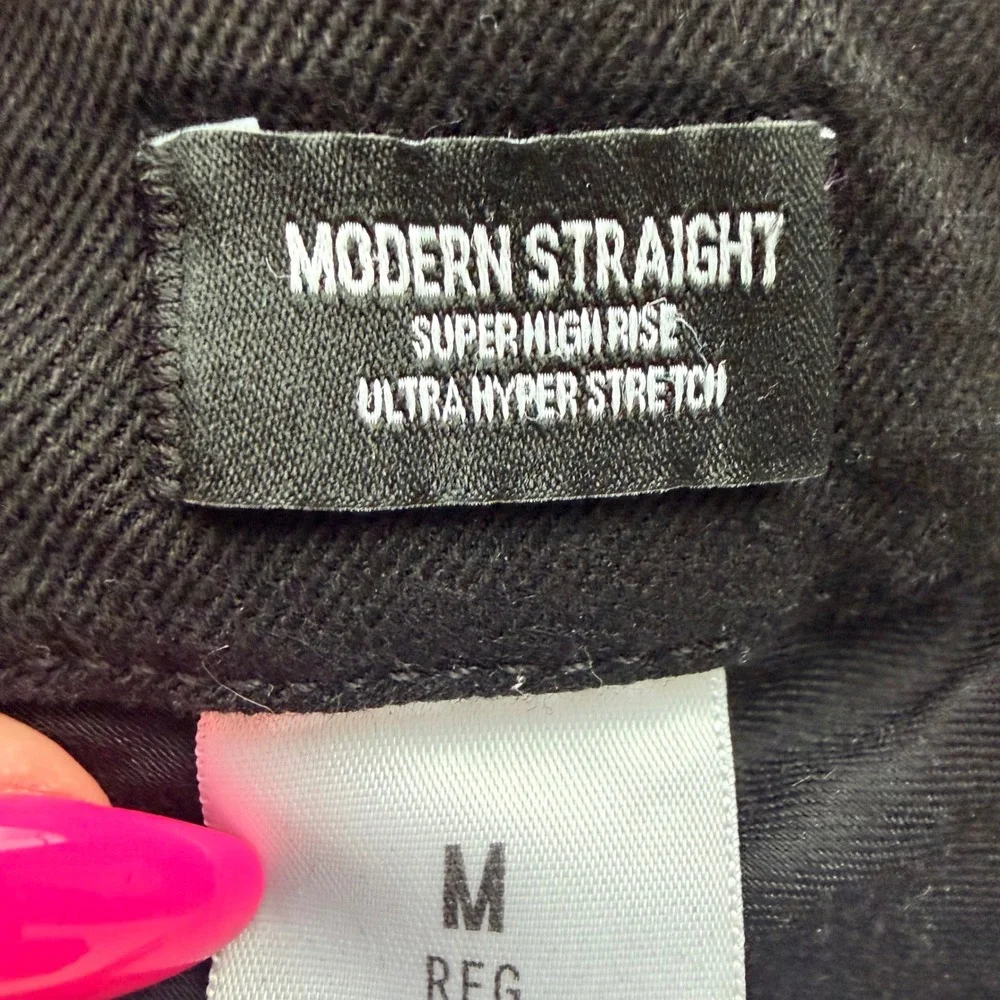 Express Women's Modern Straight Super‎ High Rise Black Stretch Jeans Size M